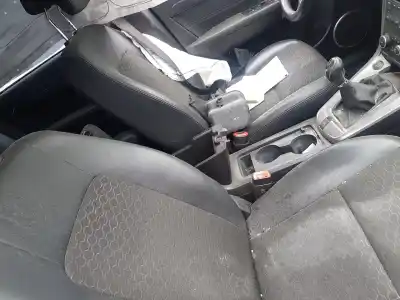 Veículo de Sucata chevrolet captiva 2.2 vcdi lt 2wd do ano 2014 alimentado z22d1