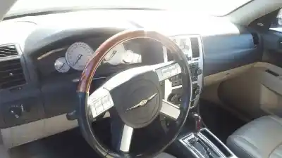 Veículo de Sucata chrysler 300 c touring 3.5 do ano 2006 alimentado 3.5