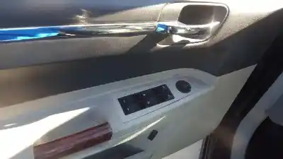 Veículo de Sucata chrysler 300 c touring 3.5 do ano 2006 alimentado 3.5