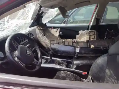 Veicolo di demolizione renault kadjar zen dell'anno 2016 alimentato r9m e4