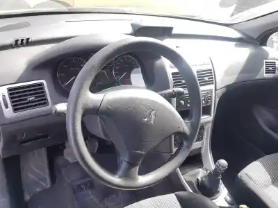 Veículo de Sucata peugeot 307 berlina (s2) x-line do ano 2005 alimentado 9hx