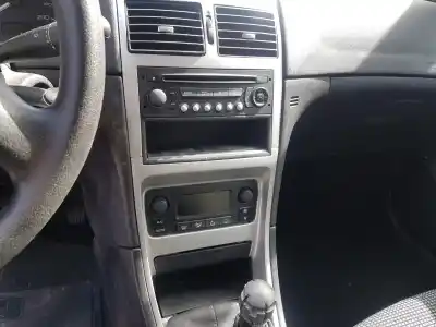 Veículo de Sucata peugeot 307 berlina (s2) x-line do ano 2005 alimentado 9hx