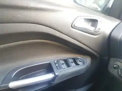 Veicolo di demolizione ford grand c-max (ceu) titanium dell'anno 2016 alimentato t7db