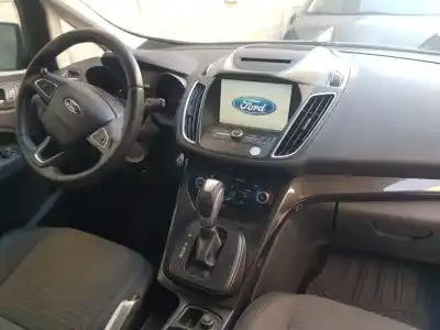 Veicolo di demolizione ford grand c-max (ceu) titanium dell'anno 2016 alimentato t7db
