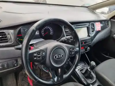 Scrapping Vehicle kia carens ( ) concept of the year 2016 powered d4fd