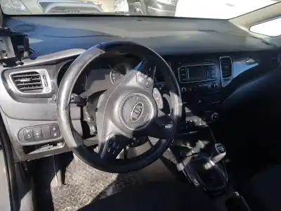 Verschrottungsfahrzeug kia carens ( ) concept des jahres 2015 angetrieben d4fd