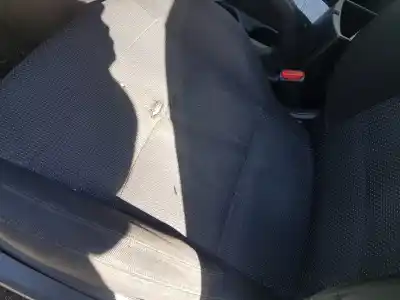 Verschrottungsfahrzeug kia carens ( ) concept des jahres 2015 angetrieben d4fd