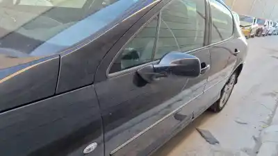 Veículo de Sucata peugeot 407 premium do ano 2009 alimentado rh01