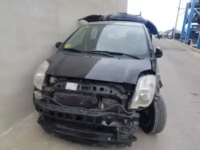 Здавання транспортного засобу TOYOTA YARIS (KSP9/SCP9/NLP9) Básico року 2006 потужний 1ND