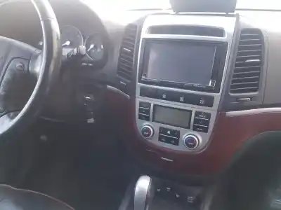 Здавання транспортного засобу hyundai santa fe (bm) 2.2 crdi cat року 2009 потужний d4eb
