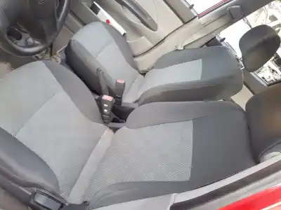 Veicolo di demolizione kia picanto 1.0 lx dell'anno 2004 alimentato g4he