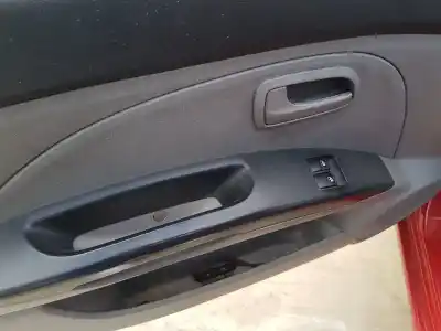 Veicolo di demolizione kia picanto 1.0 lx dell'anno 2004 alimentato g4he