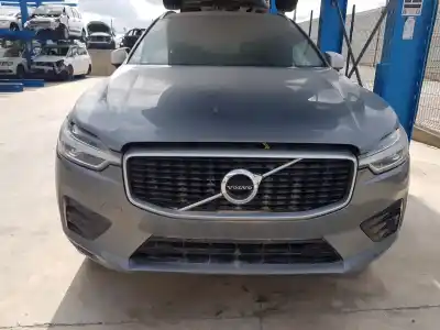 Veículo de Sucata VOLVO XC60 R Design AWD do ano 2019 alimentado D4204T14