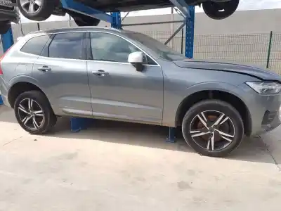 Veículo de Sucata volvo xc60 r design awd do ano 2019 alimentado d4204t14