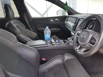 Veículo de Sucata volvo xc60 r design awd do ano 2019 alimentado d4204t14