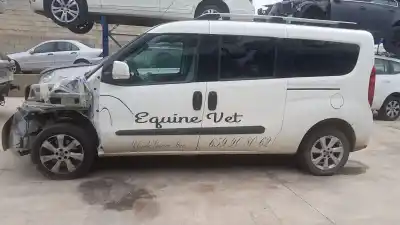 Véhicule à la ferraille fiat doblo ii cargo (263) furgón sx maxi xl de l'année 2017 alimenté 940c1000