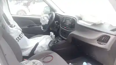 Véhicule à la ferraille fiat doblo ii cargo (263) furgón sx maxi xl de l'année 2017 alimenté 940c1000