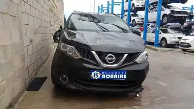 Sloopvoertuig NISSAN QASHQAI (J11) Tekna Premium van het jaar 2015 aangedreven K9K