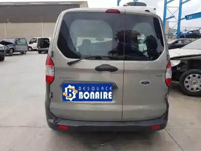 Veículo de Sucata ford transit courier ambiente do ano 2015 alimentado sfcd