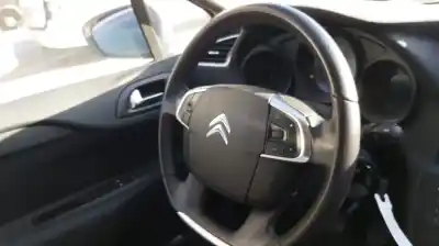 Veículo de Sucata citroen c4 lim. white attraction do ano 2012 alimentado 8f01