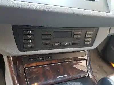 Veículo de Sucata bmw x5 (e53) 3.0i do ano 2001 alimentado 30-6s-3