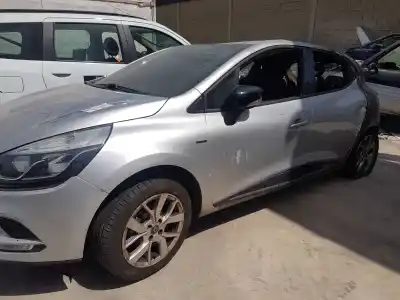 Sloopvoertuig renault clio iv life van het jaar 2016 aangedreven h4b408