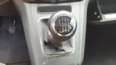 Veículo de Sucata opel zafira b cosmo do ano 2013 alimentado a17dtr