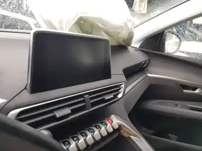 Scrapping Vehicle peugeot 5008 allure of the year 2019 powered hn05