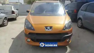 Veículo de Sucata PEUGEOT 1007 Sporty do ano 2007 alimentado 8HZ