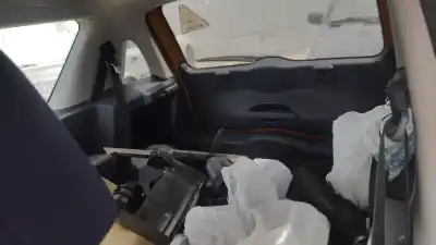 Veículo de Sucata peugeot 1007 sporty do ano 2007 alimentado 8hz