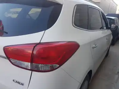 Veículo de Sucata kia carens ( ) emotion do ano 2016 alimentado d4fd