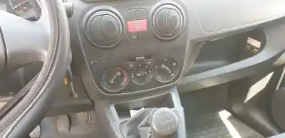 Veicolo di demolizione peugeot bipper básico dell'anno 2008 alimentato 8hs