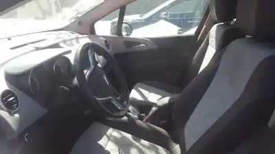 Veículo de Sucata opel meriva enjoy do ano 2010 alimentado a17dtc