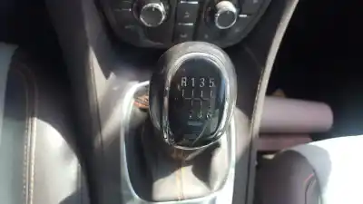 Veículo de Sucata opel meriva enjoy do ano 2010 alimentado a17dtc