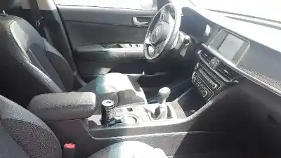 Scrapping Vehicle kia optima emotion of the year 2018 powered d4fd