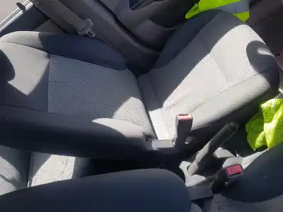 Veicolo di demolizione kia picanto 1.0 lx dell'anno 2004 alimentato g4he