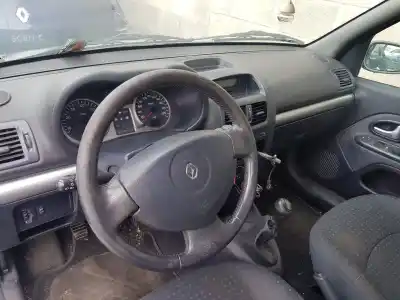 Scrapping Vehicle renault clio ii fase ii (b/cb0) authentique of the year 2001 powered k4j c7
