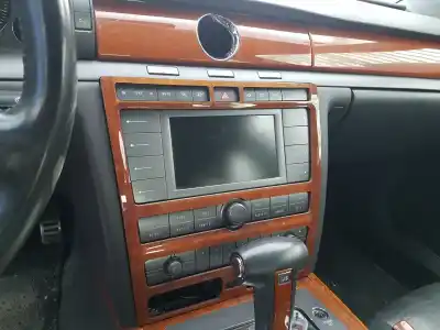 Здавання транспортного засобу volkswagen phaeton (3d2/3d8) tdi v6 4motion (5 asientos) року 2006 потужний bmk