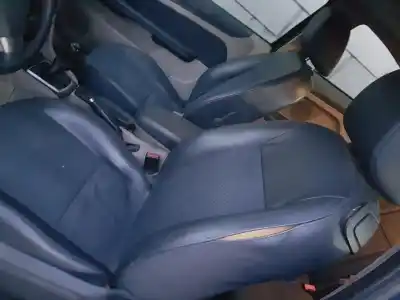 Veículo de Sucata ford focus berlina (cap) trend do ano 2005 alimentado g6da