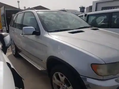 Veículo de Sucata bmw x5 (e53) 4.4i automático do ano 2001 alimentado m62b44