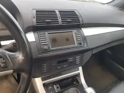 Veículo de Sucata bmw x5 (e53) 4.4i automático do ano 2001 alimentado m62b44