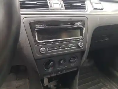 Scrapping Vehicle skoda rapid (nh) (07.2012->) 1.6 active [1.6 ltr. - 77 kw tdi dpf] of the year 2014 powered cay