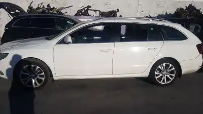 Здавання транспортного засобу skoda superb combi (3t5) active року 2012 потужний cff