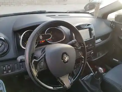 Veículo de Sucata renault clio iv dynamique do ano 2012 alimentado k9k b608