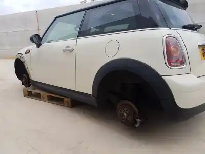 Здавання транспортного засобу mini mini (r56) cooper року 2006 потужний n12b16a