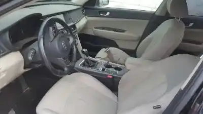 Veículo de Sucata kia optima vision do ano 2015 alimentado d4fd