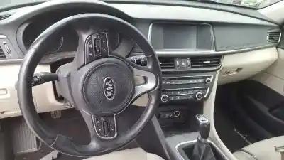 Veículo de Sucata kia optima vision do ano 2015 alimentado d4fd
