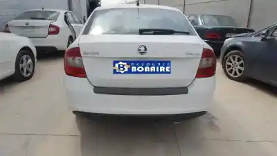 Здавання транспортного засобу skoda rapid (nh) (07.2012->) 1.6 active [1.6 ltr. - 77 kw tdi dpf] року 2015 потужний cay