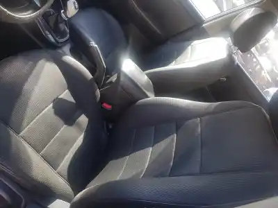 Veículo de Sucata kia carens ( ) concept do ano 2017 alimentado d4fd