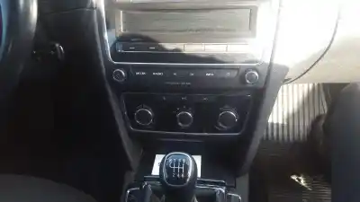 Здавання транспортного засобу skoda superb combi (3t5) ambition року 2009 потужний cff